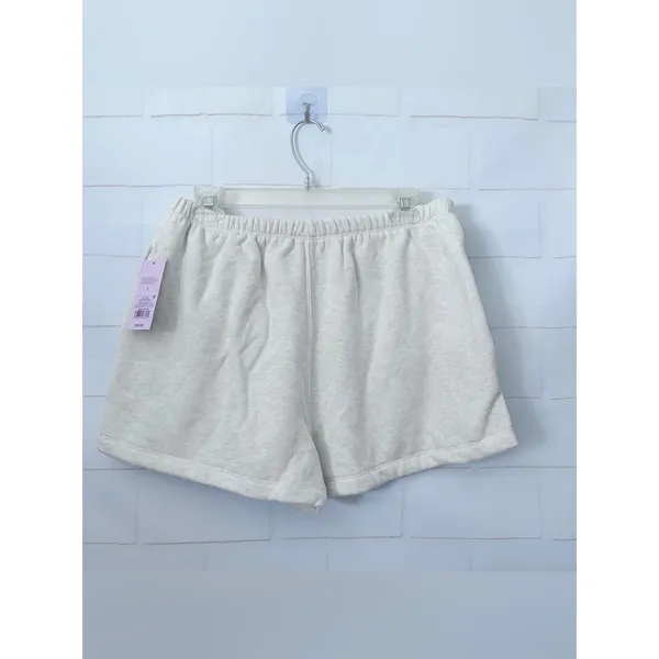 Wild Fable Women's French Terry Fleece Lounge Shorts - Heather Gray Size NWT - Image 3