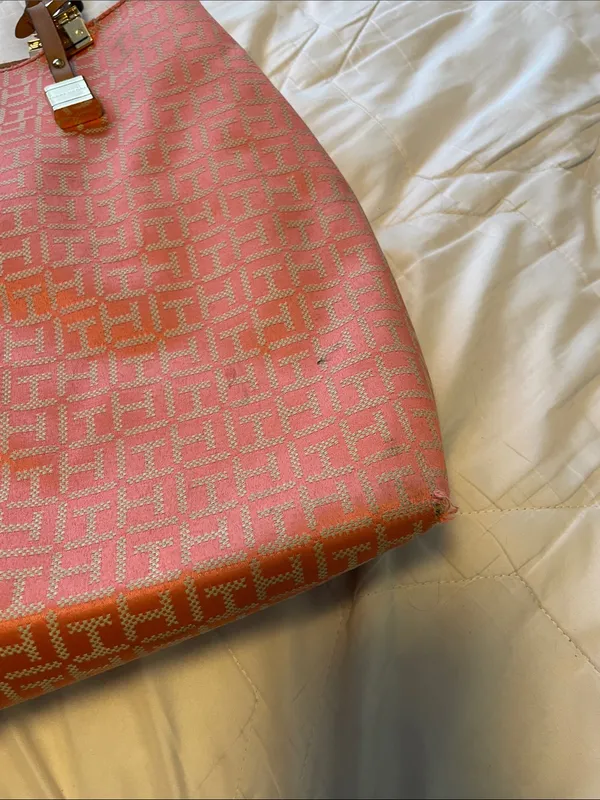 Tommy Hilfiger Coral Tote with Brown Handles - Image 3