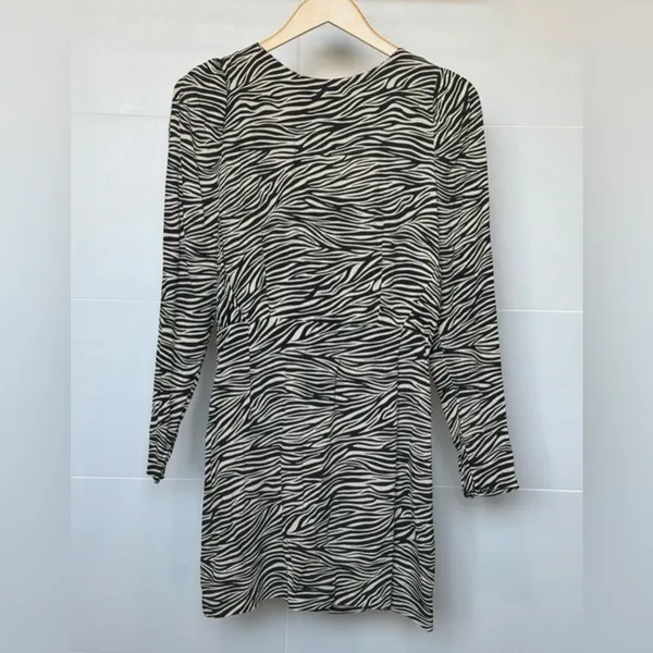H&M Zebra‎ Print Long Sleeve Mini Dress – Size 6 - Image 2