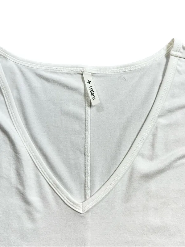 Halara V-Neck Dolman Sleeve Relaxed Lightweight T-Shirt White Size Large - Image 5