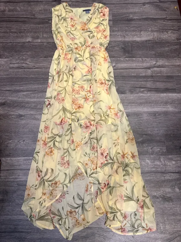 Suzy Shier Cream Floral High-Low Wrap Dress - Image 2