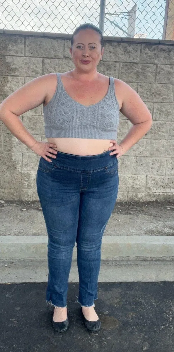 Zaful 8 Grey Knitted Cropped Tank Top - Image 5