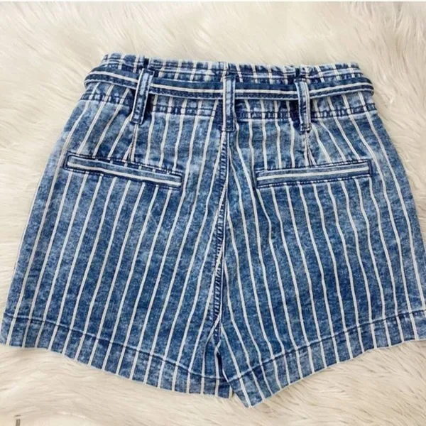 American‎ Eagle Stretch Highest Waist Mom Paper Bag Shorts Striped 00 - Image 5