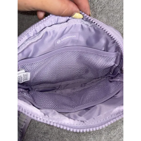 Lululemon Everywhere Belt Bag 1L Wordmark Strap Lavender Lilac Purple O/S - Image 6