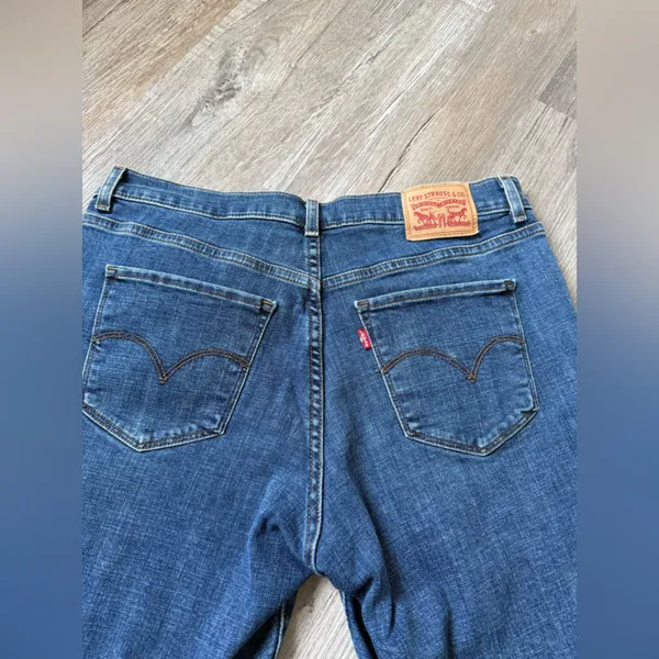 Levi's Classic Denim Bermuda Blue Denim Shorts Mom Shorts Dark Blue Size 31 33 - Image 7