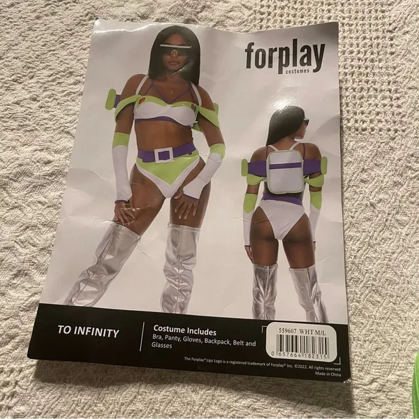 NEW Forplay To Infinity Buzz Lightyear Toy Story Costume Size Medium Large - Image 3