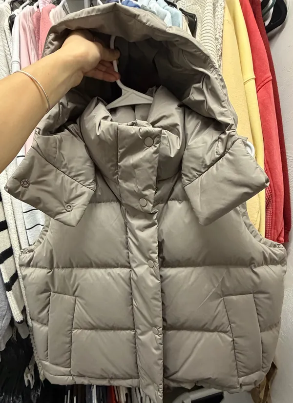Lululemon Wunder Puff Cropped Vest - Image 3