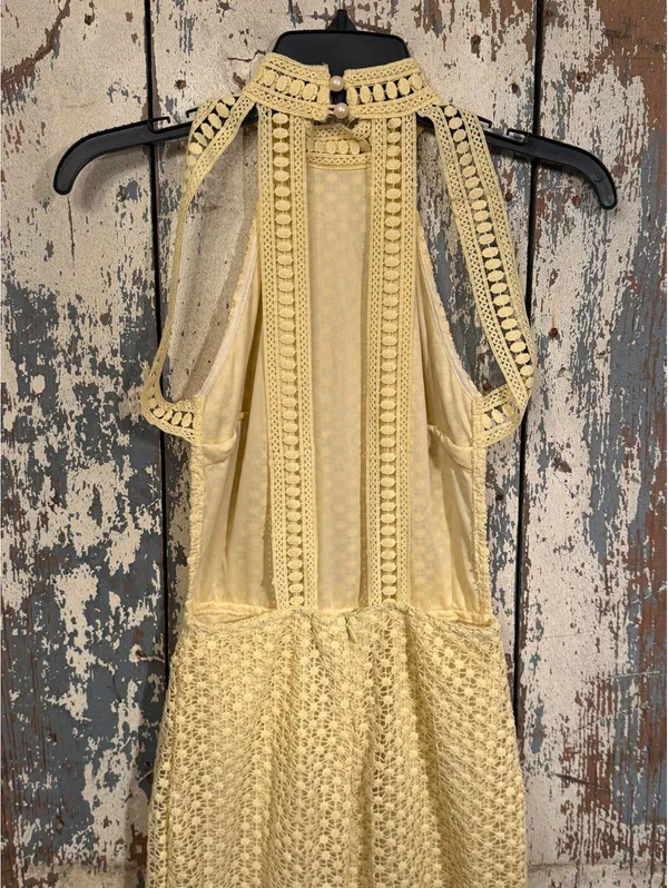 PrettyLittleThing Lemon Yellow lace Backless Midi Dress, size 6 - Image 6
