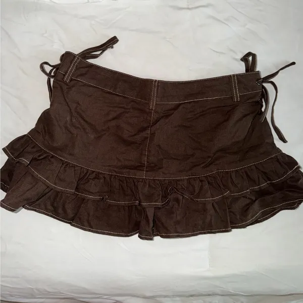 Edikted brown linen mini ruffle skirt - Image 3