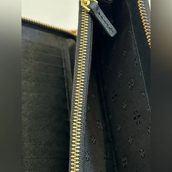 Tory Burch sapphire leather wallet black - Image 6