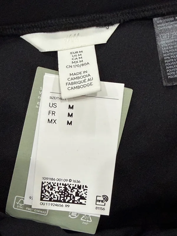 H&M Black Pull-On Pants with Tag Detail - Image 5