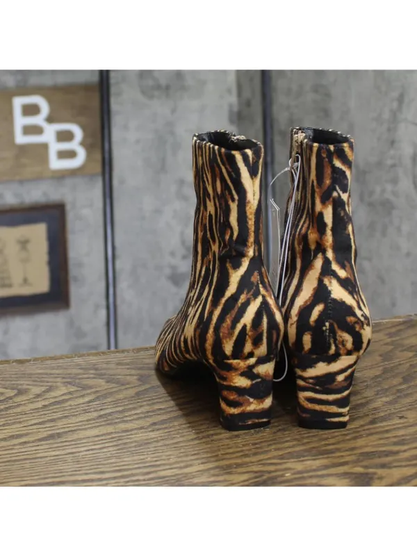 NWT A New Day Tigris Block Heel Ankle Boots 94568624 Tiger Print Brown 6M - Image 5