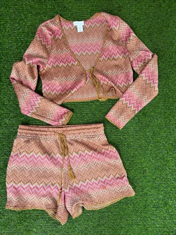 House of Harlow 1960 Pink and Camel Zigzag Knit Set - Image 4