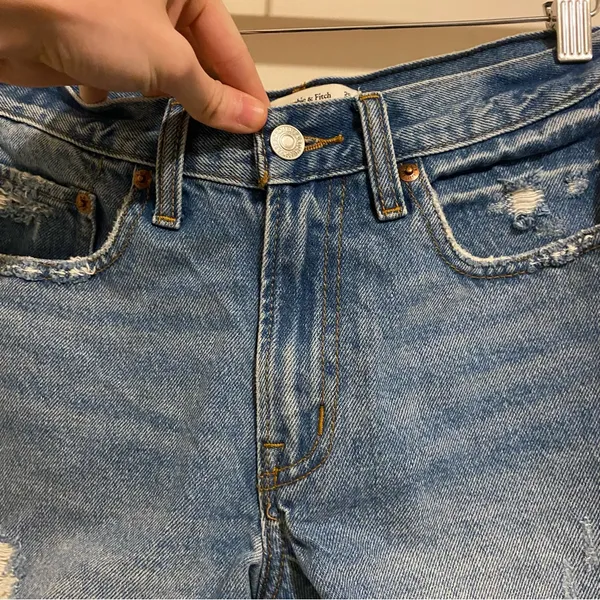 Abercrombie & Fitch Curve Love Boyfriend Short Mid Rise size 0/25 - Image 3