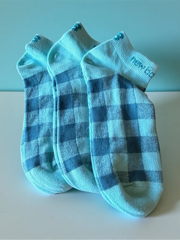 New Balance 3 Pair Blue Plaid Low Cut Athletic Socks Women’s Medium NWOT - Image 2
