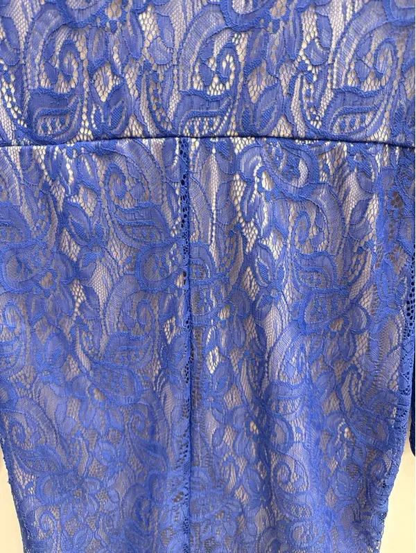 Women’s size small sophisticated Xtaren dress - Image 8