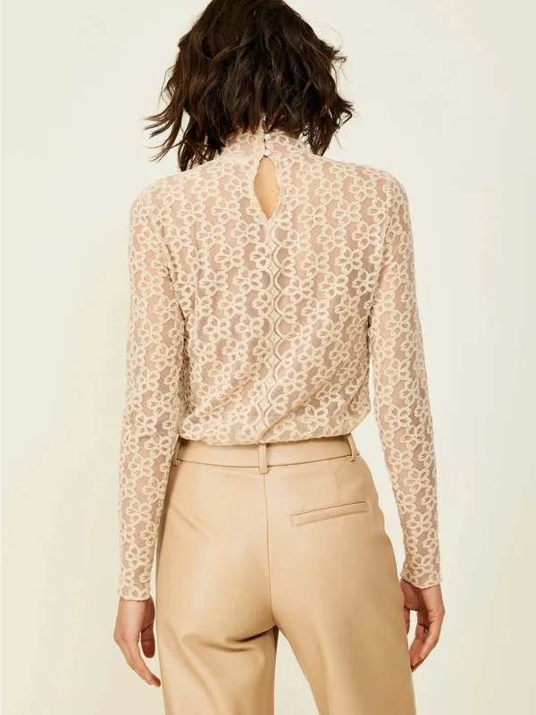 Line & Dot - Image 2