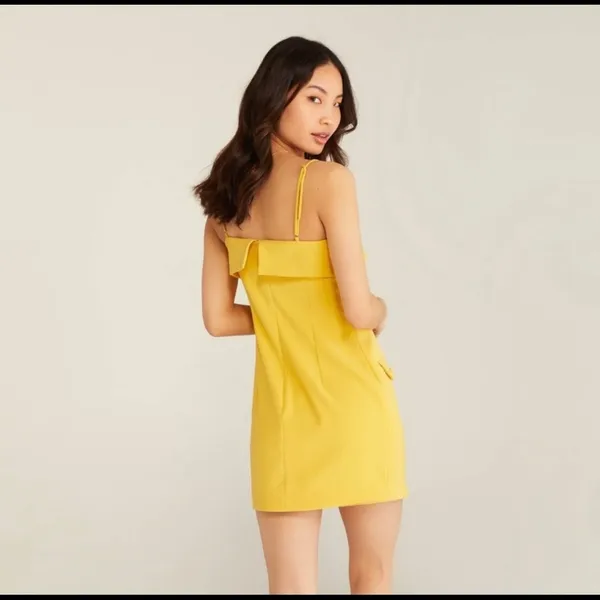 Yellow Eggy Sunny Dress Sz M - Image 2