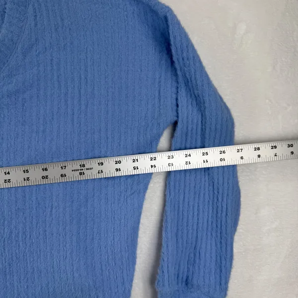Hollister M‎ Blue Fuzzy V-Neck Ribbed Knit Sweater Long Sleeve Soft Cropped - Image 3