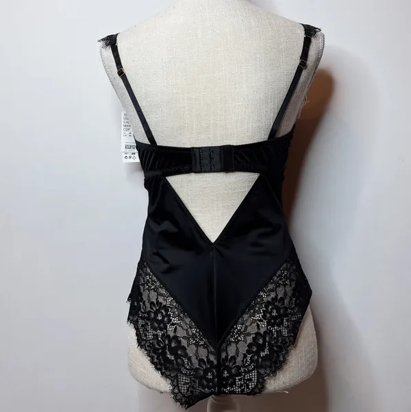 NWT H&M Bodysuit - Image 3