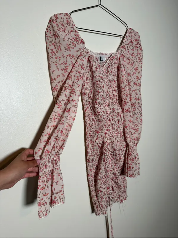 Beginning Boutique Pink Floral Ruched Mini Dress with Puff Sleeves - Image 7