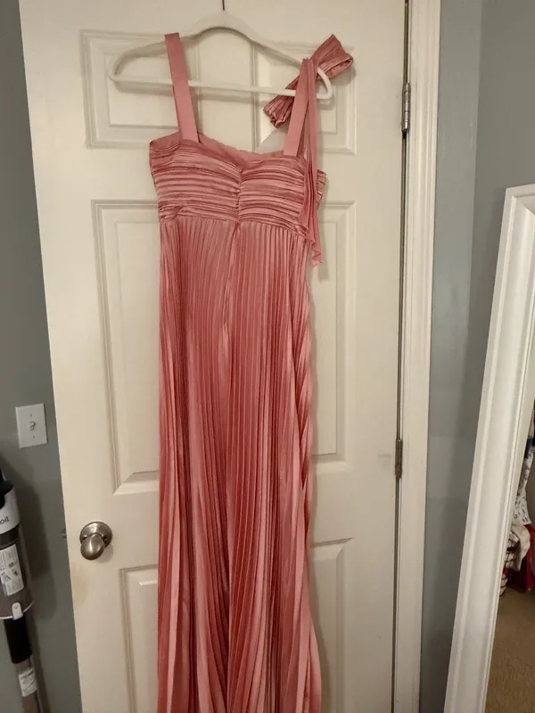 Lulus Bridesmaid Dress Pink - Image 5
