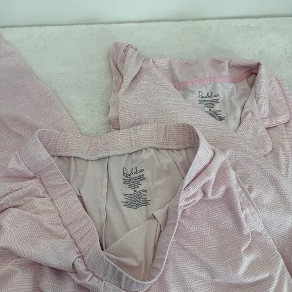 Roudelain Women's Notched-Collar Cropped Pajama Set size M - Image 4