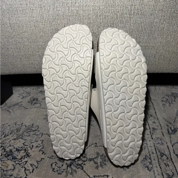 Birkenstock Arizona Sandal Cream - Image 9