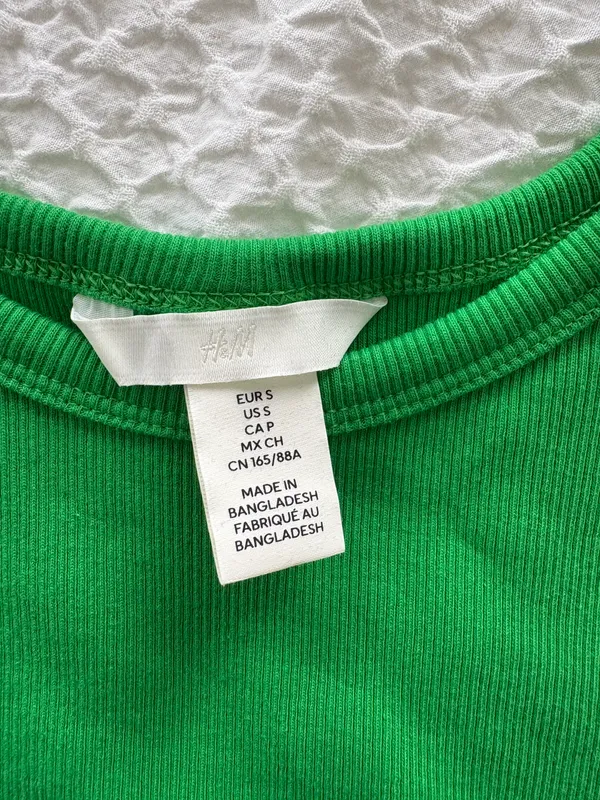 H&M Green Cropped Tank Top - Image 3