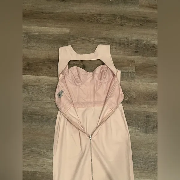 ASOS Ladies Blush Pink Dress Top lined Midi Sexy back w/zipper Brunch Date night - Image 3