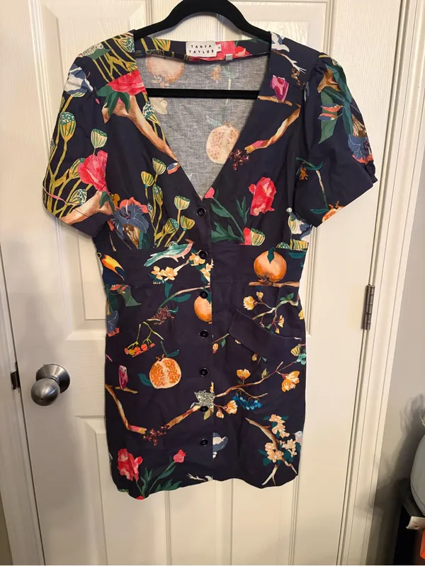 Tanya Taylor Blanca Shirtdress in a vibrant jungle print on navy linen, 10 - Image 2