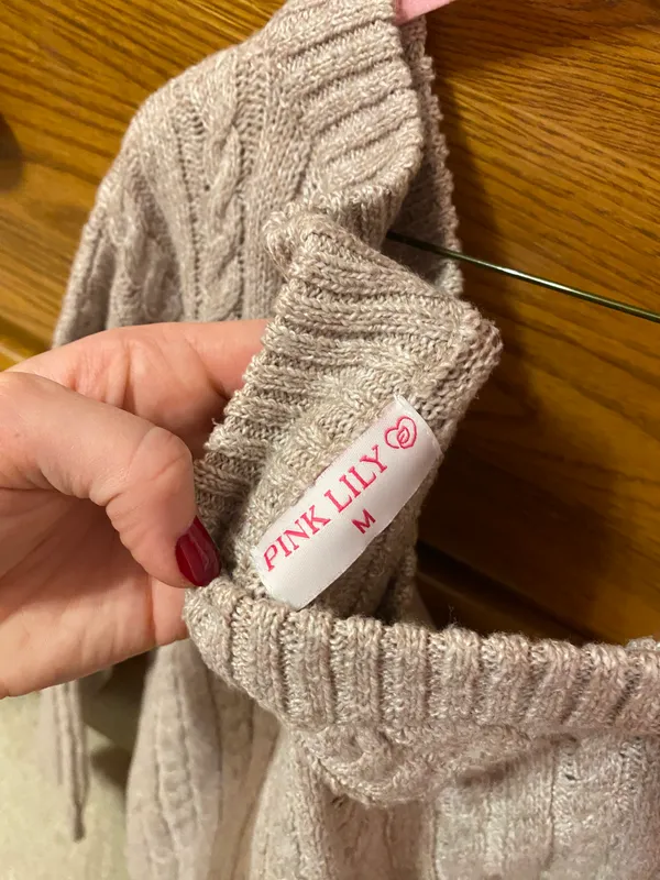 Pink Lilly Off Shoulder Sweater Size M - Image 2