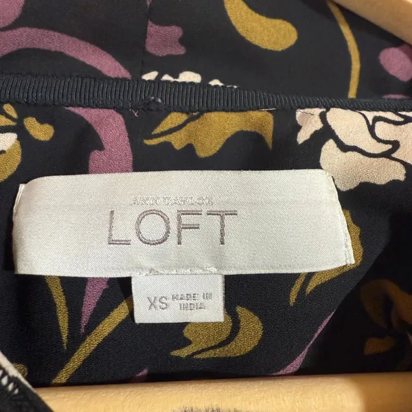 Loft XS Floral Tie Neck Top Sleeveless Black Purple Gold Office‎ Retro Feminine - Image 5