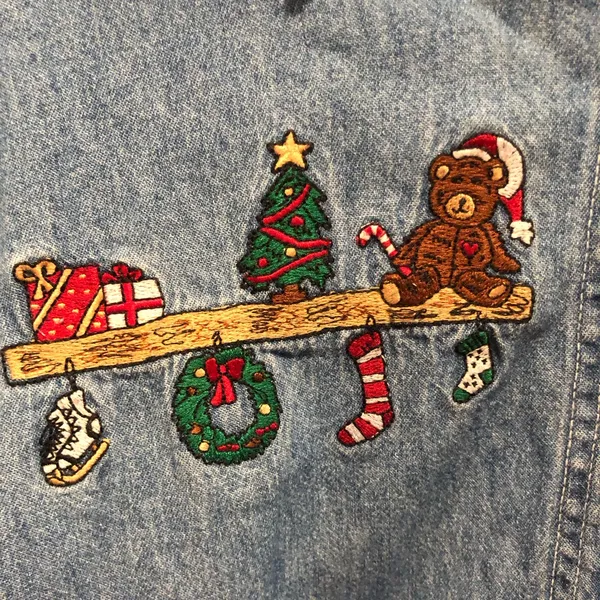 Vintage honors Christmas embroidered denim button up - Image 2