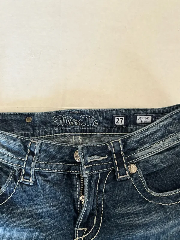 Miss Me Bootcut Jeans Size 27 Studded Pocket Medium Wash - Image 8
