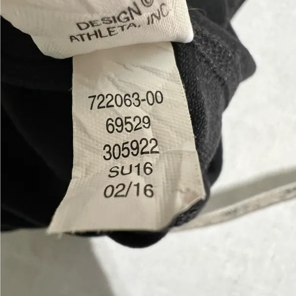 Athleta Mind Over Mat Criss Cross Capri Length‎ Leggings Size Small 722063 - Image 7