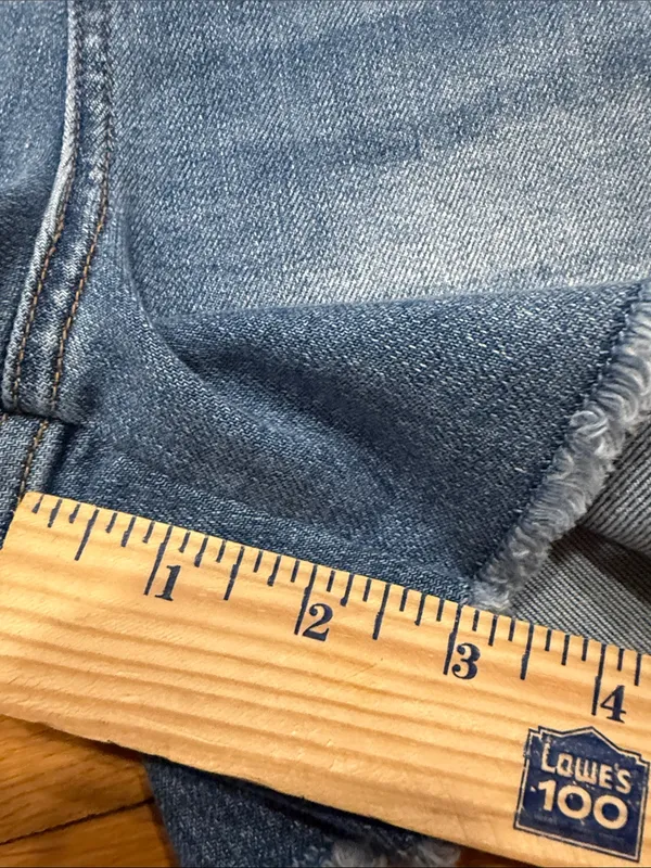Judy Blue high waisted mild distressed raw hem jeans shorts size large . - Image 7