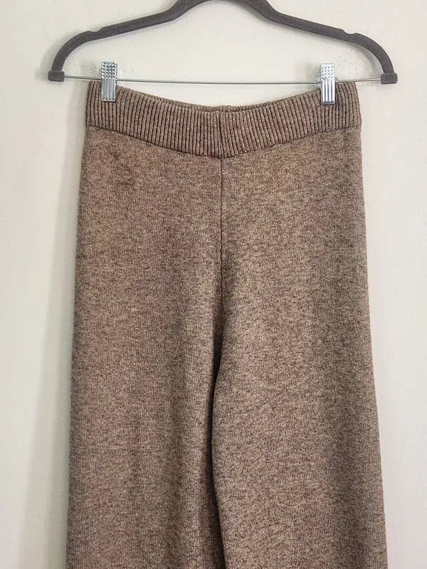 Heather Brown High Rise Cropped Sweater Pants Approx. Size Small to Medium - Image 2