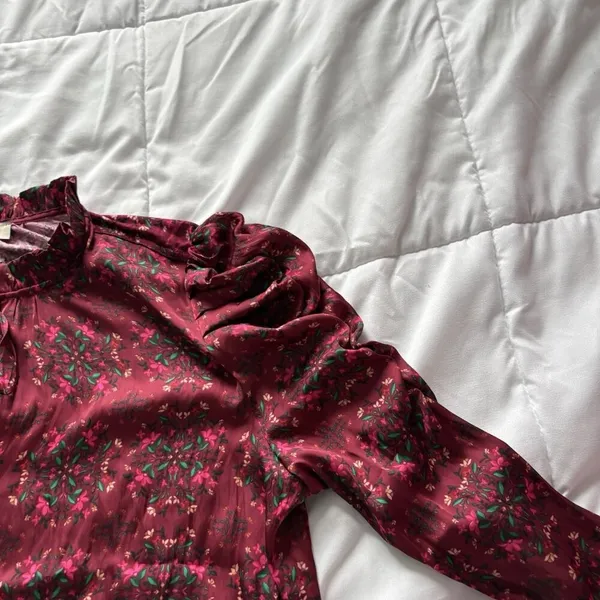 Loft Womens Size Medium Blouse Floral Red Ruffle Tie‎ Neck Officechic City - Image 4