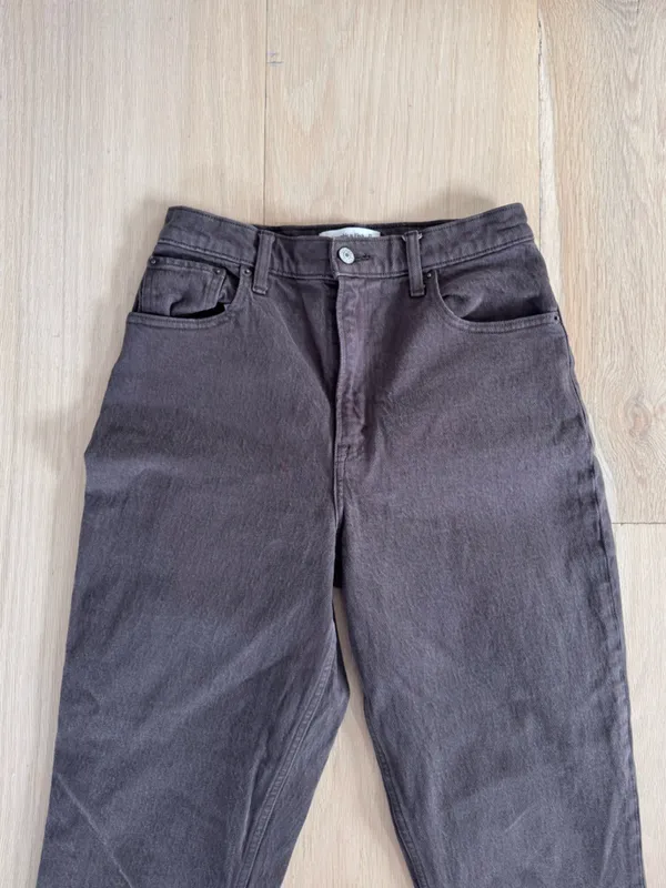 Abercrombie & Fitch Curve Love The ‘90s Straight Ultra High Rise Jeans Size 27 - Image 2