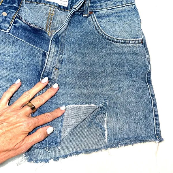Topshop high rise a-line denim shorts sz 8 - Image 4