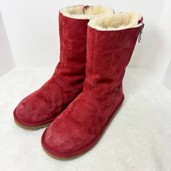 UGG Australia Peyton Red Boots with Rainbow‎ Zippers Size 5 - Image 7