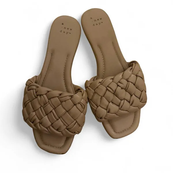Tan leather flat sandals with braided design. A new day. Size 7. - Image 3
