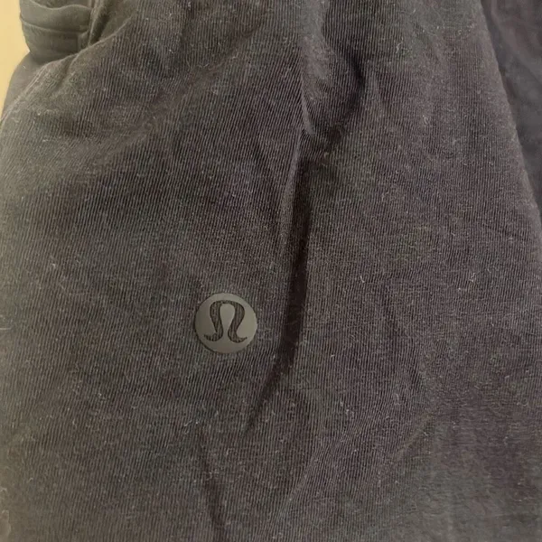 ✨Lululemon Cut Back Crop Black Sz Small Tank Top✨ - Image 8