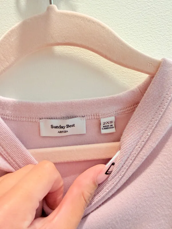Aritzia Wilfred Long Sleeve Top Cropped - Image 4