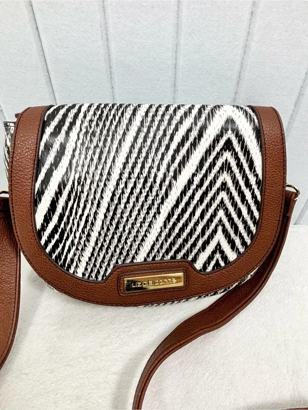 Liz Claiborne Black & White Chevron Crossbody with Brown Trim - Image 2