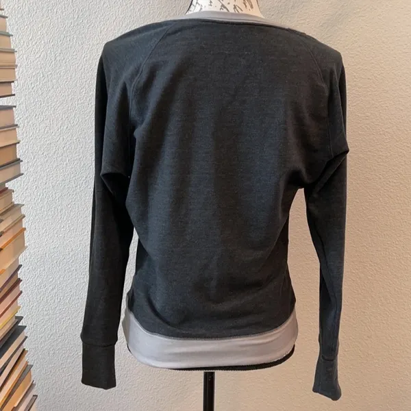 $85 NWT NIKE Soul Cycle pullover M - Image 6