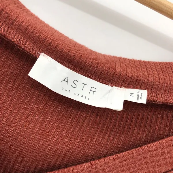 Astr 3/4 Sleeve Wide Neck Bodysuit MARSALA M‎ - Image 2