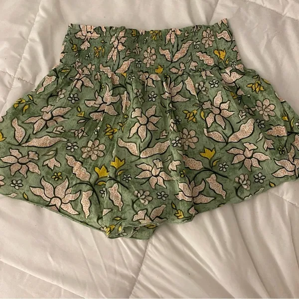 Aerie Real‎ Good Floral High Rise Smocked Shorts - Image 2