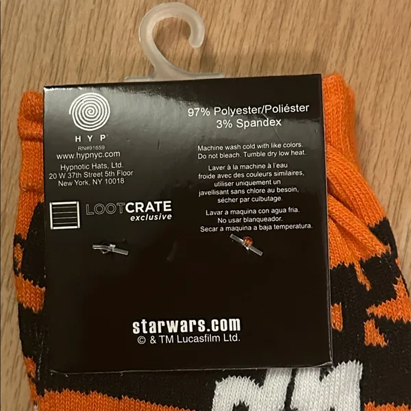 Licensed Disney Lucasfilm Star Wars BB-8 Orange and White Socks NWT - Image 3